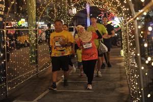 BIB: 3832
                            <button type="button" onclick="openModal(26274627)" class="btn btn-primary btn-sm float-right btn-popup" data-toggle="modal" data-target=".modal-high-quality">
                        <i class="fas fa-shopping-cart"></i> Add to Cart
                    </button>
                                            <button type="button" onclick="isThisMe(26274627, true)" class="btn btn-success btn-sm float-right btn-popup btn-isme hidden" data-toggle="tooltip" data-placement="bottom" title="นี่คือรูปของคุณใช่ไหม คลิกที่นี่เพื่อเอาเข้าอัลบั้ม">
                        <i class="fas fa-plus"></i> Add to album
                    </button>
                    <button type="button" onclick="isThisMe(26274627, false)" class="btn btn-warning btn-sm float-right btn-popup btn-isnotme hidden">
                        <i class="fas fa-ban"></i> Remove from album
                    </button>